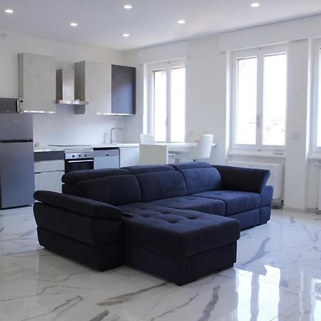 Dreamich - Scavi Romani Apartment Desenzano del Garda Luaran gambar